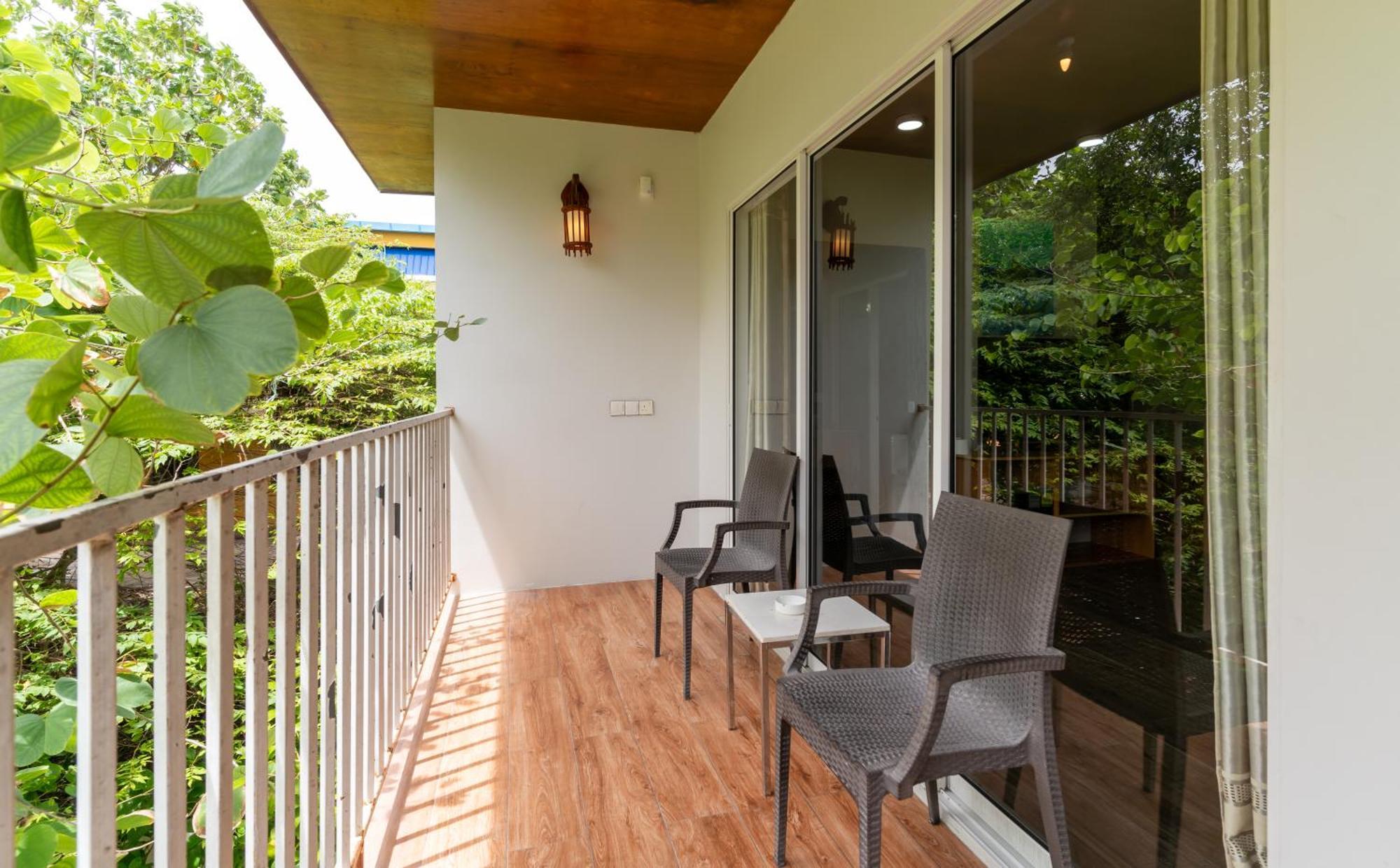 Ukulhas Villa Oceanview Hotel & Spa ภายนอก รูปภาพ