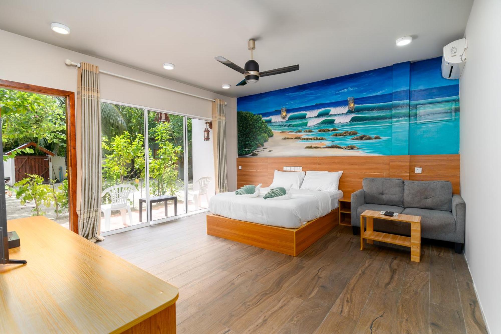 Ukulhas Villa Oceanview Hotel & Spa ภายนอก รูปภาพ