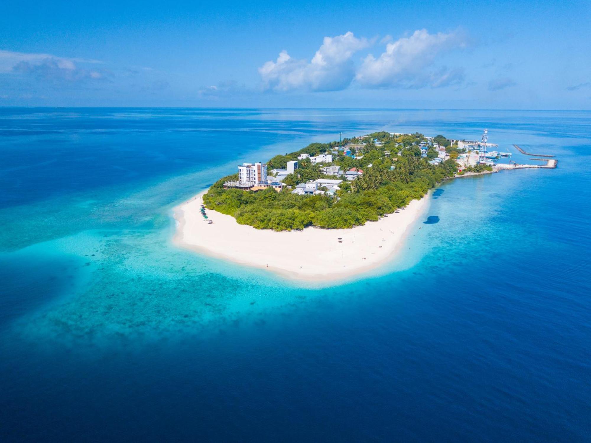 Ukulhas Villa Oceanview Hotel & Spa ภายนอก รูปภาพ